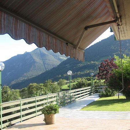 Solto Collina B&B Garden מראה חיצוני תמונה